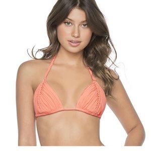 Pi PilyQ GUAVA ISLA TRI TOP BY
PQ SWIM
LARGE NWT